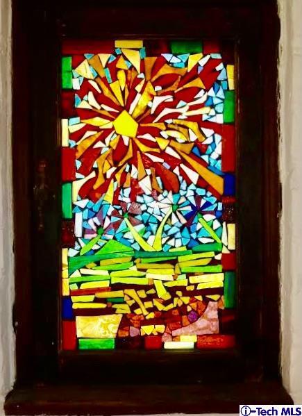 Building Photo - 1516 E Maple St