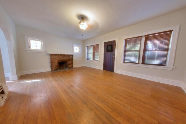 Foto del edificio - 3928 Potomac St