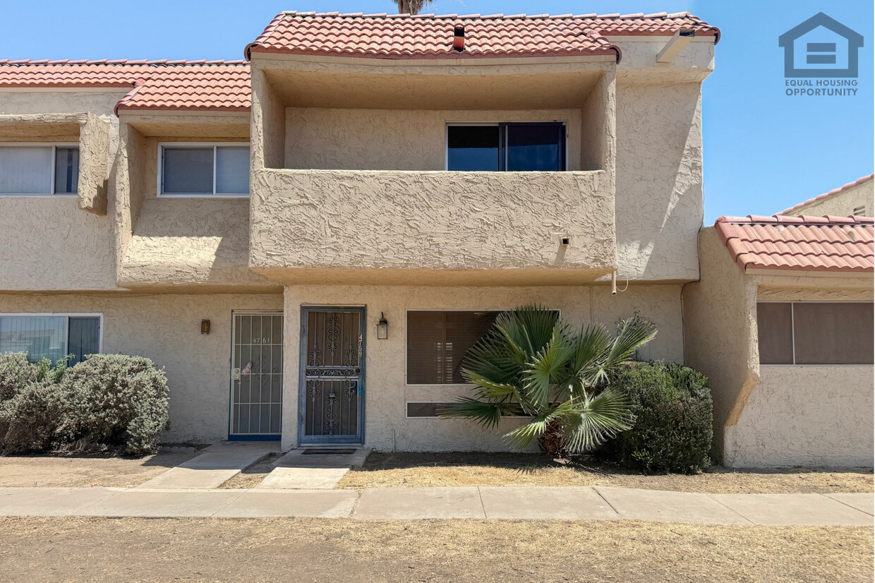 3Bed/2Bath Townhouse at 47th Ave/Maryland Ave! Ready for Immediate Move-In! – FENCED-IN YARD! - 3Bed/2Bath Townhouse at 47th Ave/Maryland Ave! Ready for Immediate Move-In! – FENCED-IN YARD!