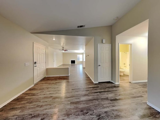 Foto del edificio - 16388 Orange Blossom Way