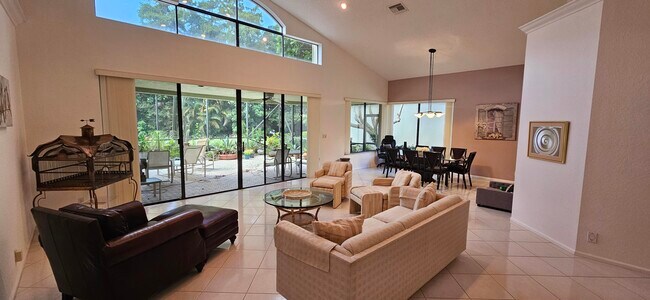 Foto del edificio - 10174 Dover Carriage Ln