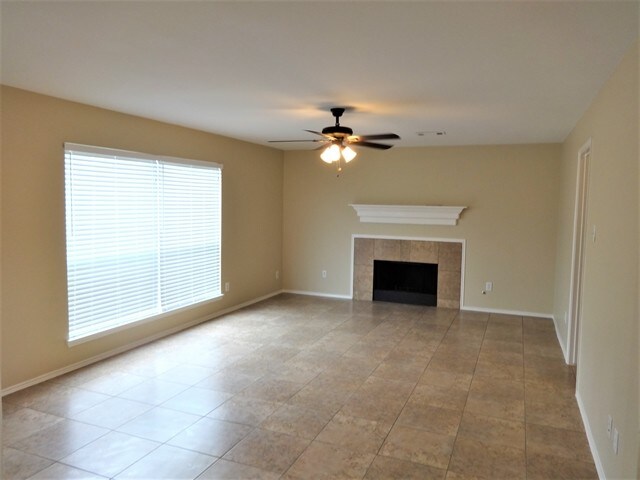 Foto del edificio - 17423 Heath Grove Ln