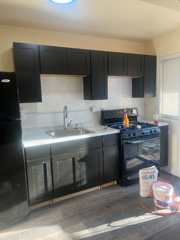 Building Photo - 2102 Parksley Ave