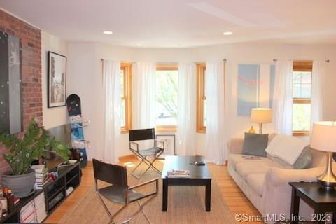 Foto del edificio - 233 Wooster St