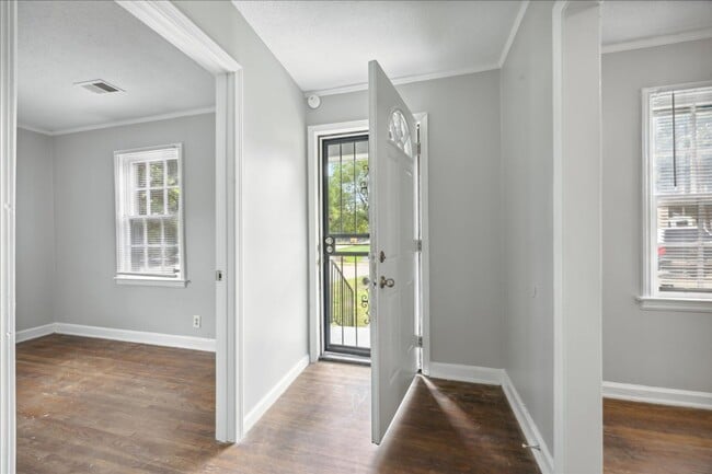 Foto del edificio - 2724 Steele St