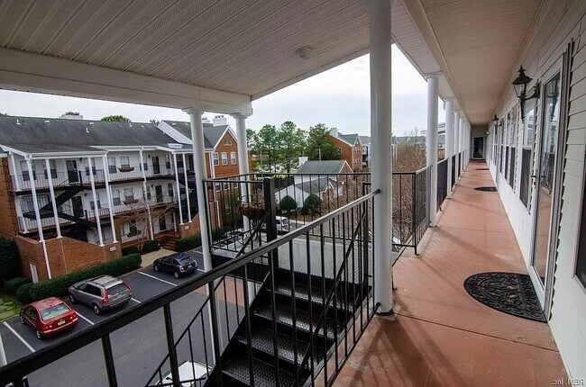 Building Photo - 201 Westover Ave