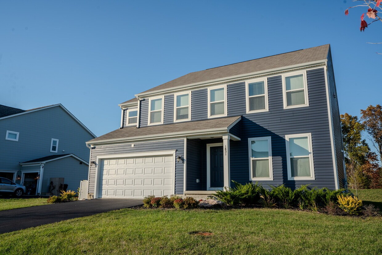 Primary Photo - 1831 Whitehill Dr