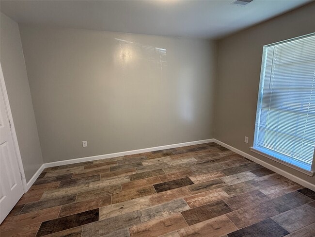 Building Photo - 8343 Bigwood St