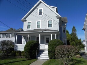 Building Photo - 10 Hawkins Ave