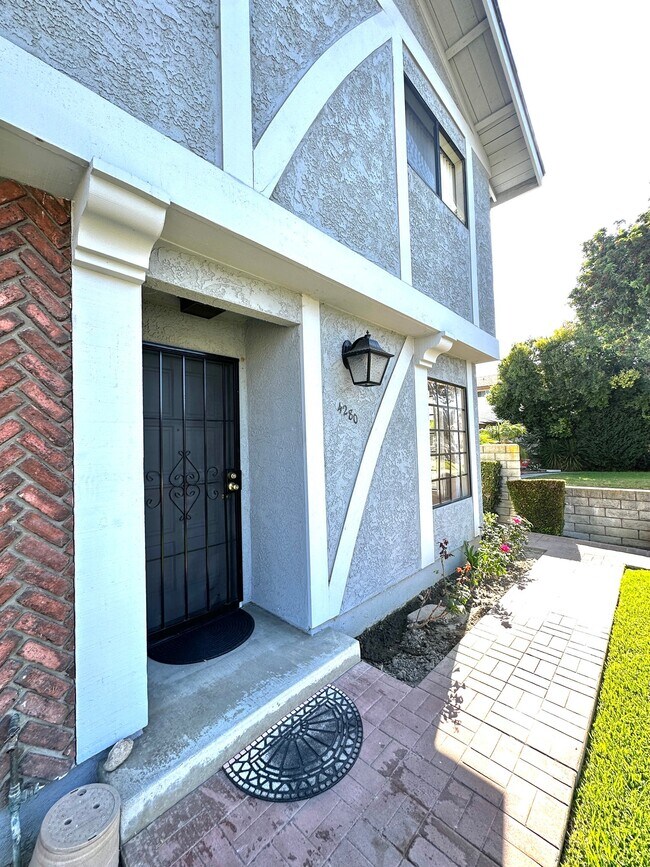 Foto del edificio - 4280 Green Ave