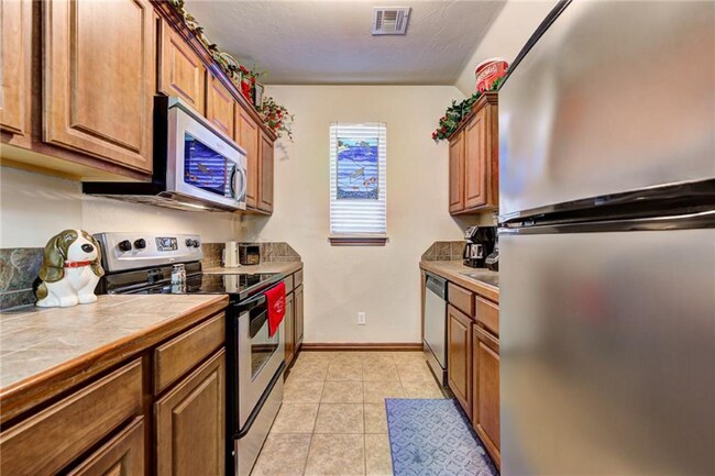 Foto del edificio - 1812 E Alameda St