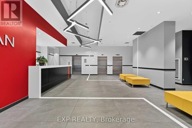 Building Photo - 324 Laurier Ave W