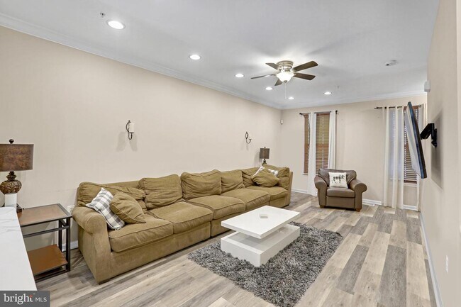 Foto del edificio - 21841 Goodwood Terrace