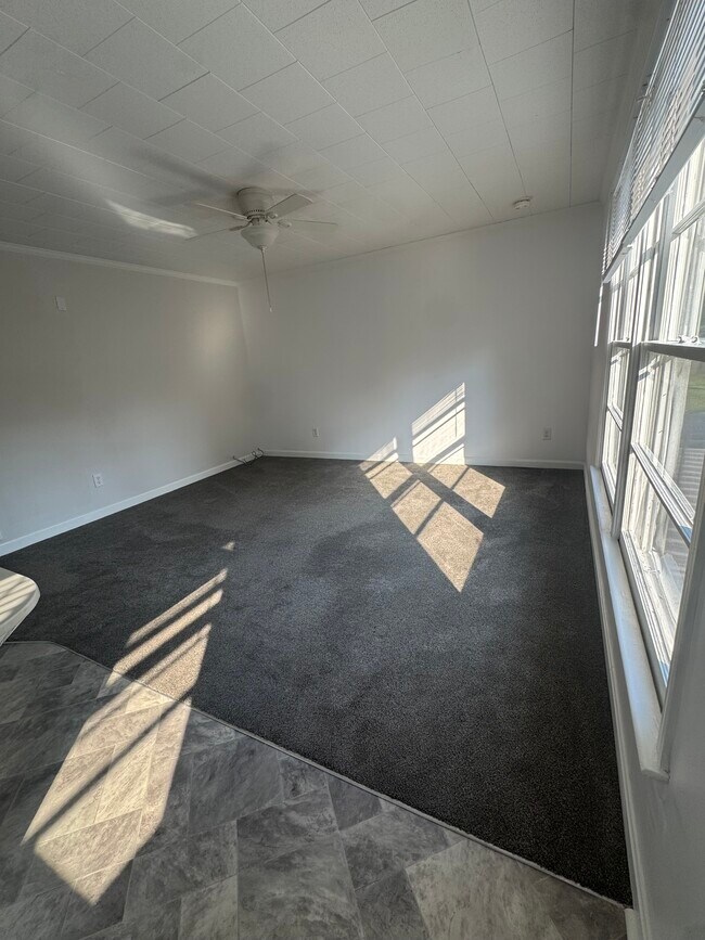 Foto del edificio - 417 10th Ave S