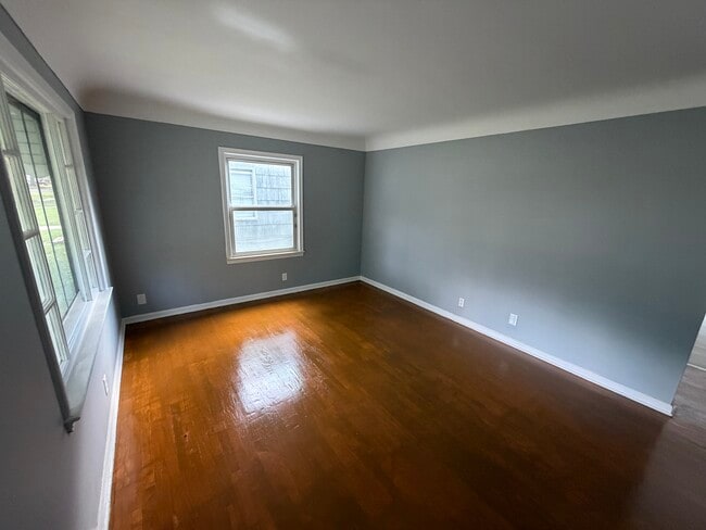 Building Photo - 1521 Berrywood Ln