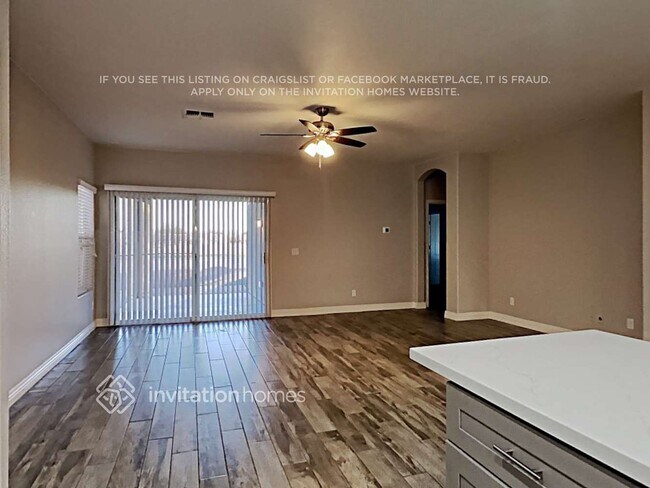 Building Photo - 112 S 120th Ave