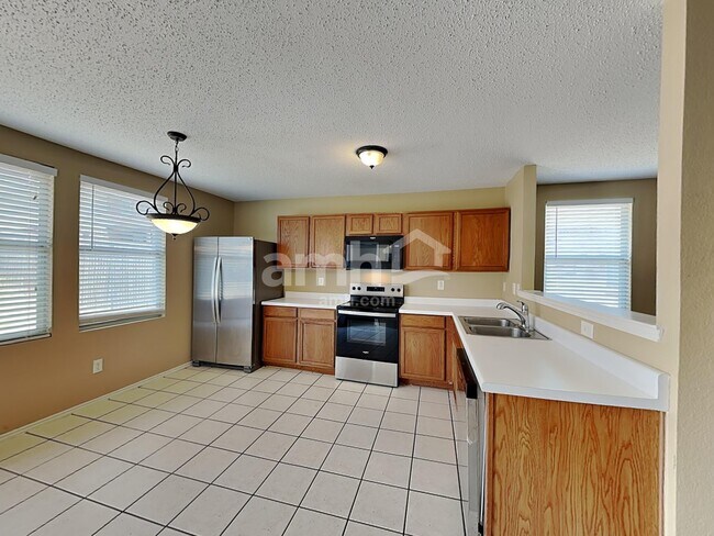 Foto del edificio - 5169 Gold Basin Rd