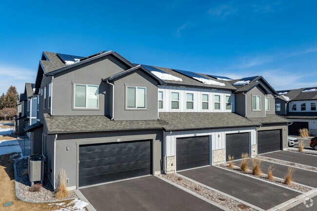 Ángulo alterno - Orchard Park Townhomes