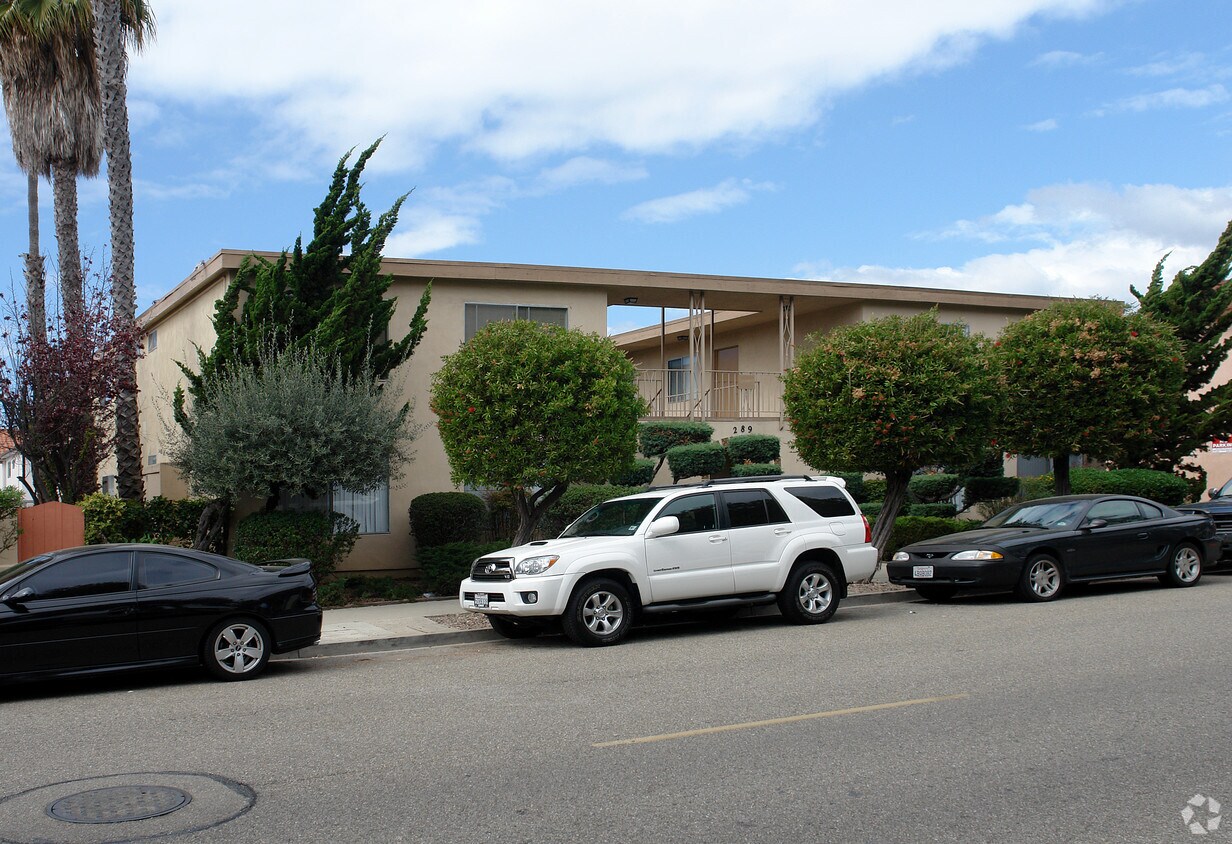 Building Photo - 289 Ellwood Beach Dr
