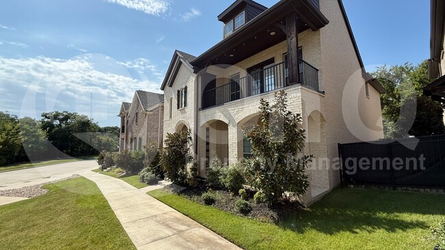 Building Photo - 732 Patriot Ln