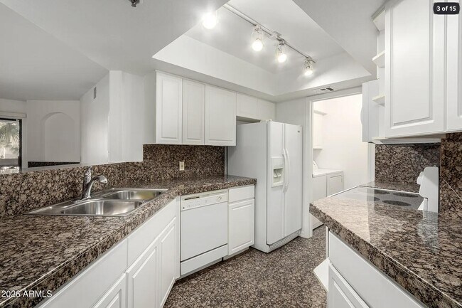 Foto del edificio - 5104 N 32nd St