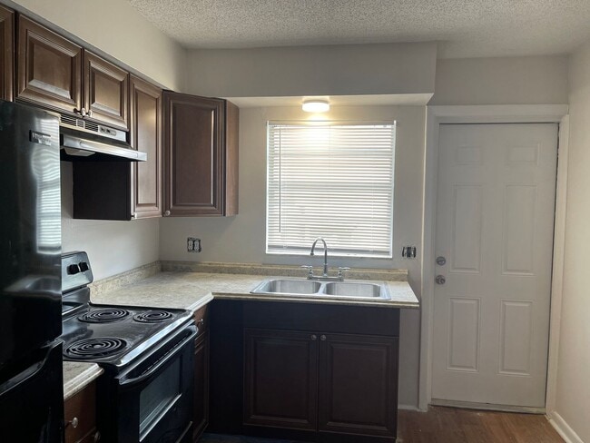 Foto del edificio - 2 Bedroom, 1 Bath Unit in SoDo