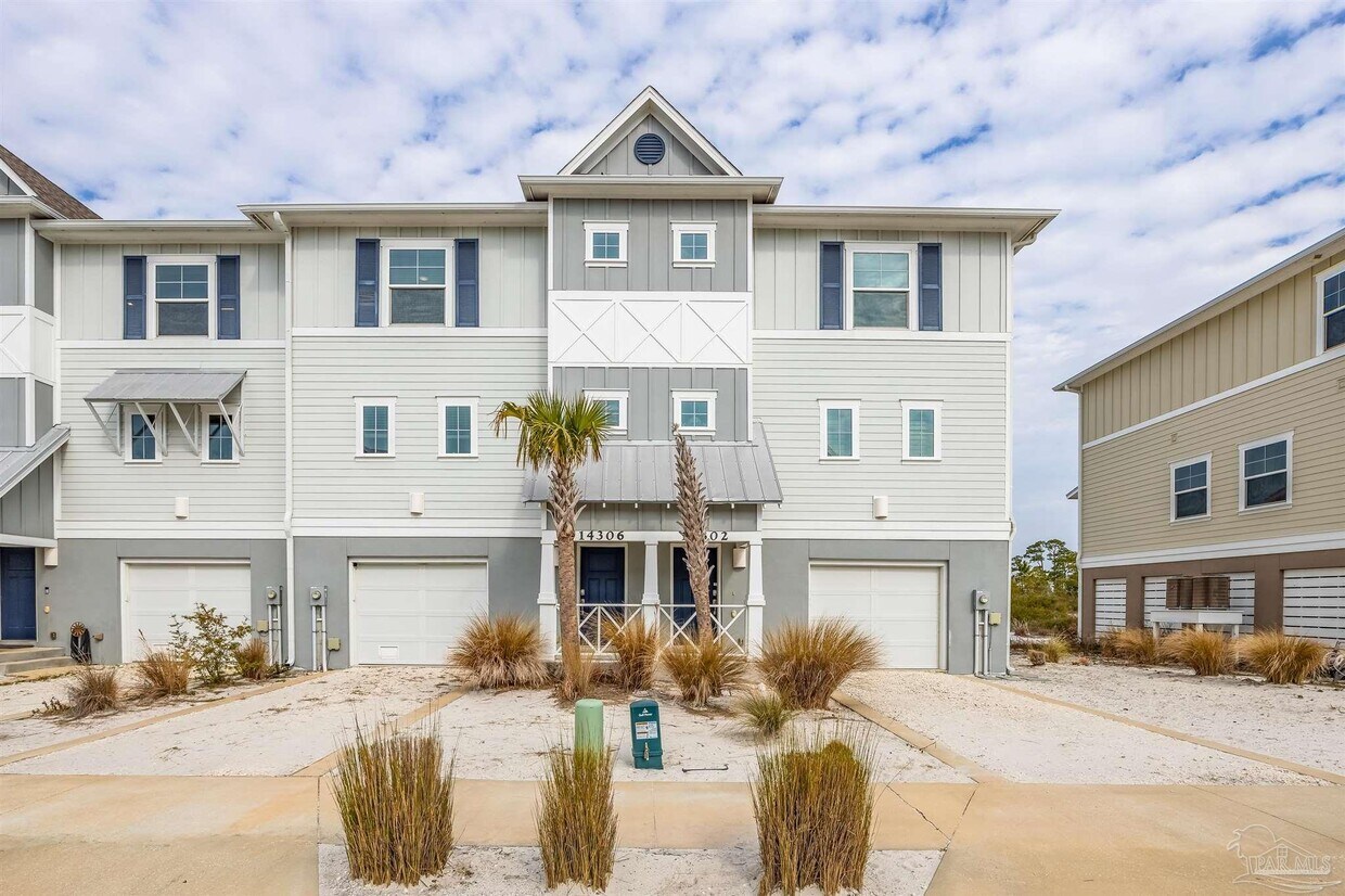 Foto principal - 14306 Beach Heather Ct