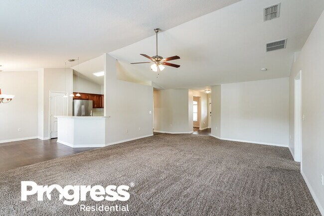 Foto del edificio - 6727 Krenson Oaks Cir