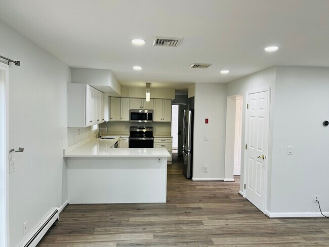 Foto del edificio - 8 Dunning Ave