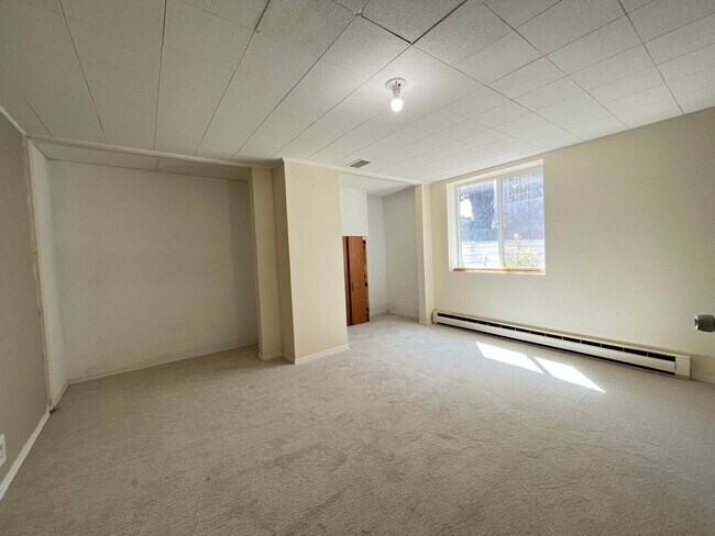 Foto del edificio - 208 W 19th Ave