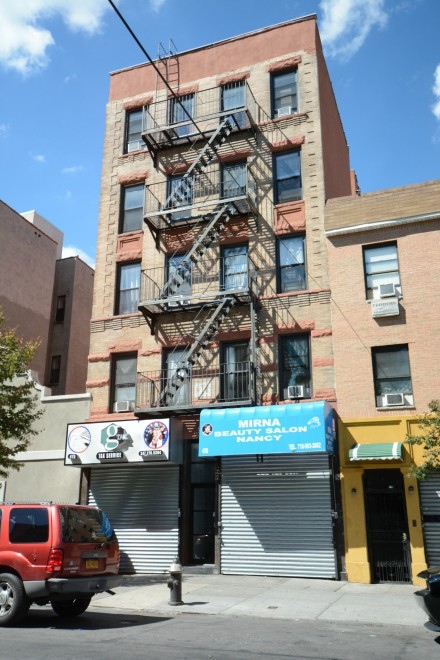 Foto del edificio - 475 Brook Ave