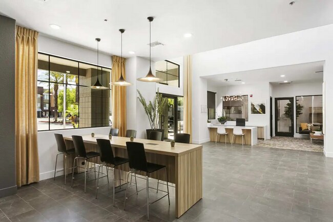 Foto del edificio - 6610 N 93rd Ave