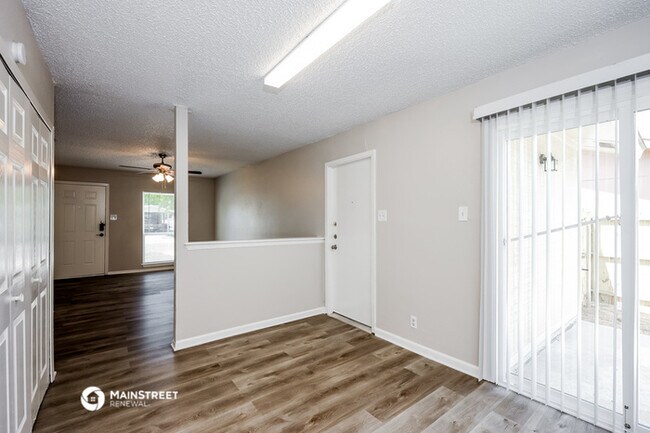 Foto del edificio - 5015 Borchers Dr