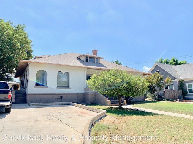 Foto del edificio - 1209 E Grand Blvd