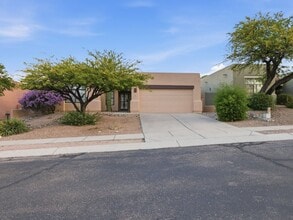 Building Photo - 3455 W Red Bird Ct