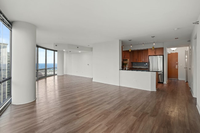 Building Photo - 1244 S Michigan Ave