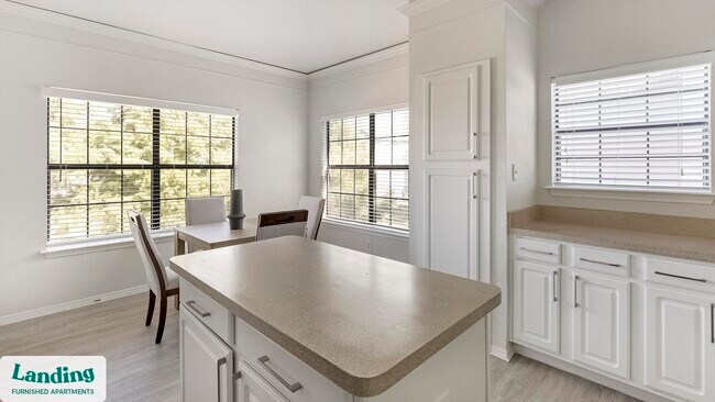 Building Photo - 1601 W Arbrook Blvd