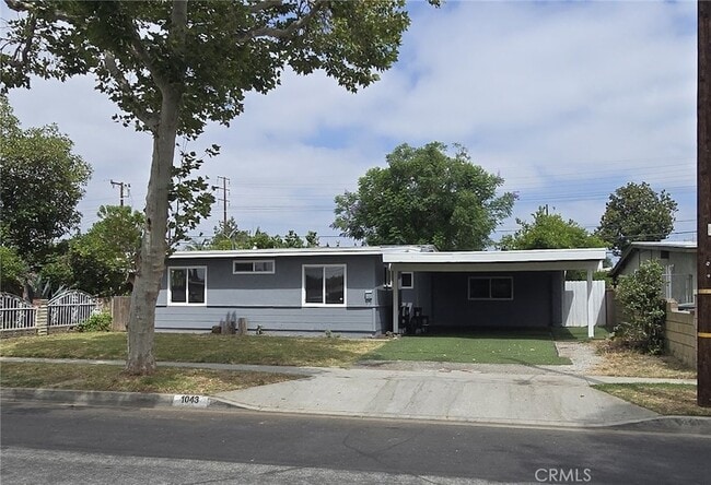 Photo - 1043 Stichman Ave House