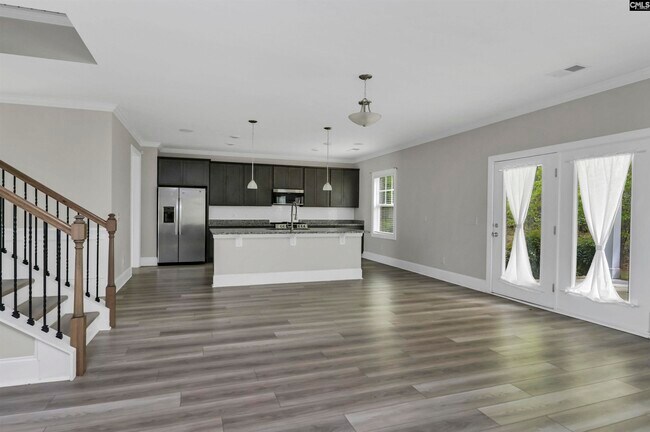 Foto del edificio - 825 Hidden Point Dr