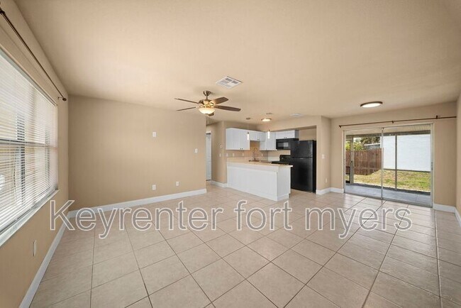 Foto del edificio - 13405 Pine Needle Ln