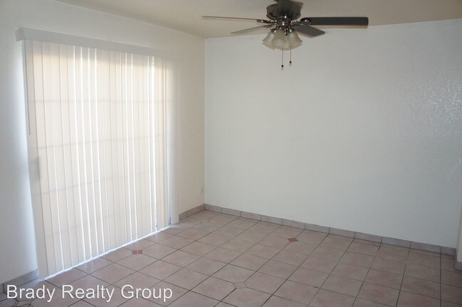 Building Photo - 7918 W Nevso Dr