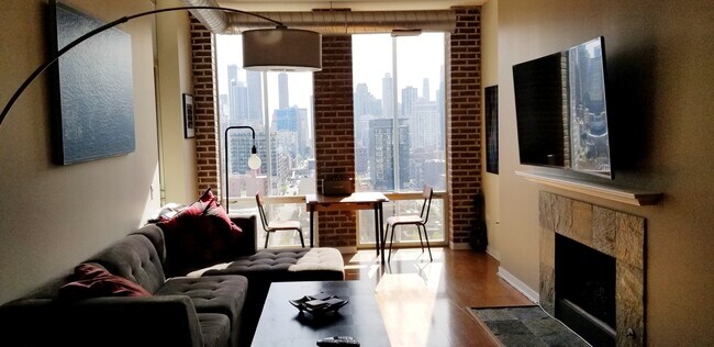 Foto del edificio - 720 N Larrabee St
