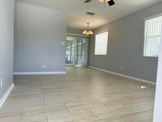 Foto del edificio - 2640 Bridgeman Rd