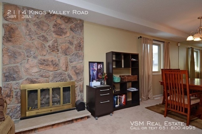 Building Photo - 2114 Kings Valley Rd