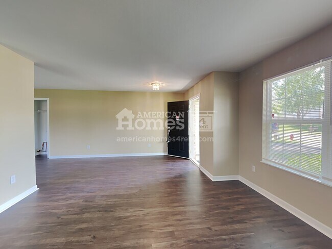 Building Photo - 4057 Rachel Lane