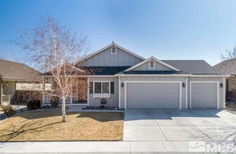 Building Photo - 971 Iris Ln