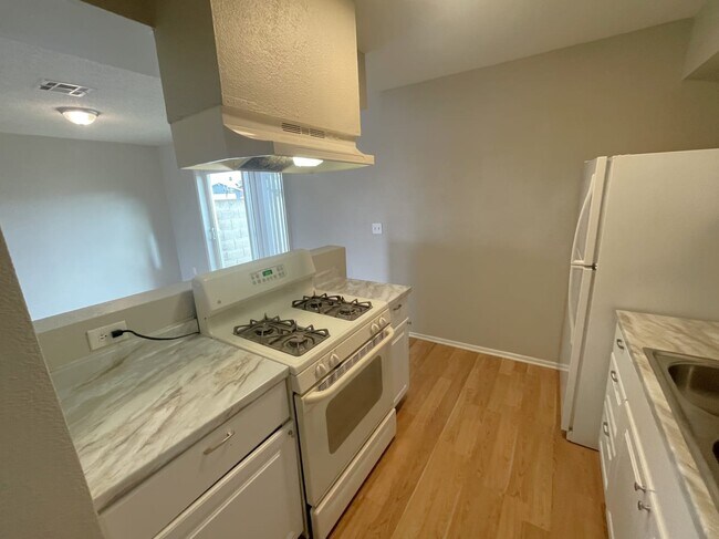 Building Photo - 7301 W Heatherbrae Dr