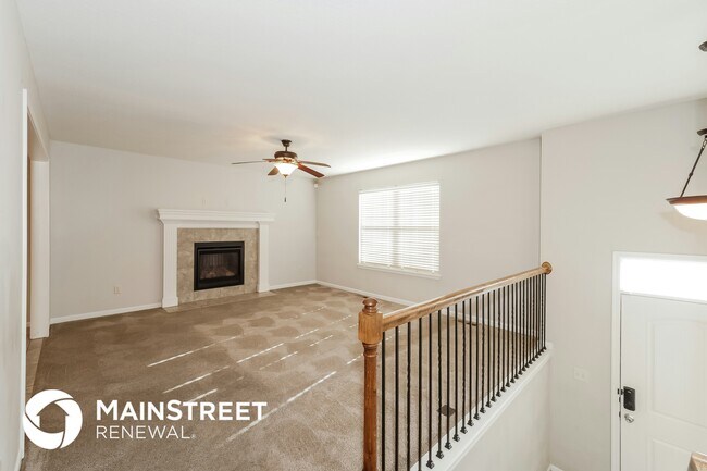 Building Photo - 18610 E 19th Ter Ct S