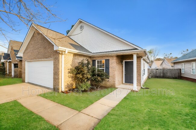 Building Photo - 1671 Spencer Dr