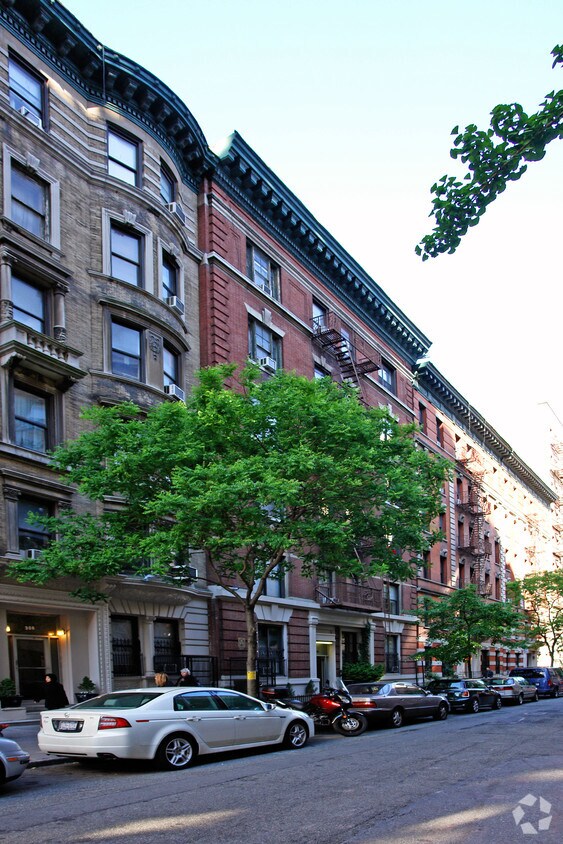 Exterior 2 - 310 W 93rd St